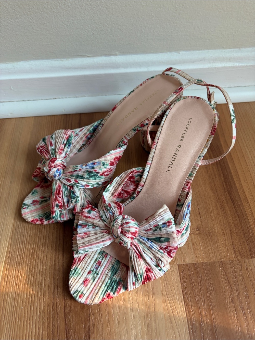 Loeffler Randall Camellia Pleated Bow Heel Sandals Floral Strappy - Picture 6 of 12